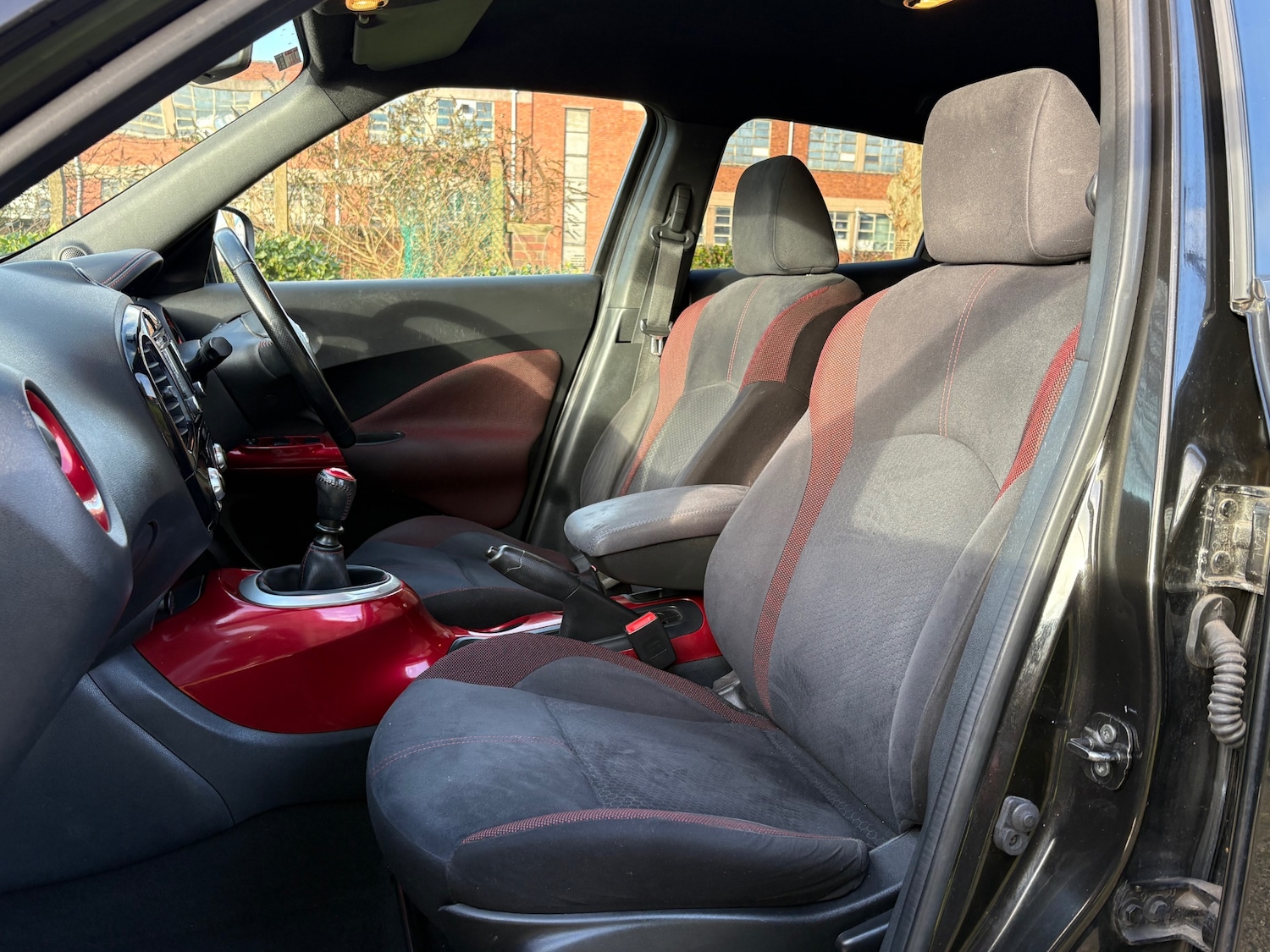 Used Nissan Juke 2015 for sale - 76821980: Photo 5