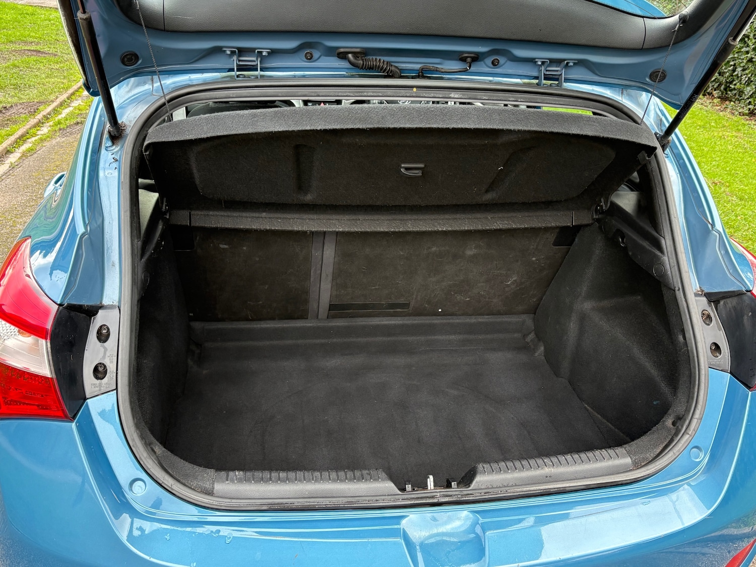 Used Hyundai i30 2012 for sale - 76821896: Photo 8