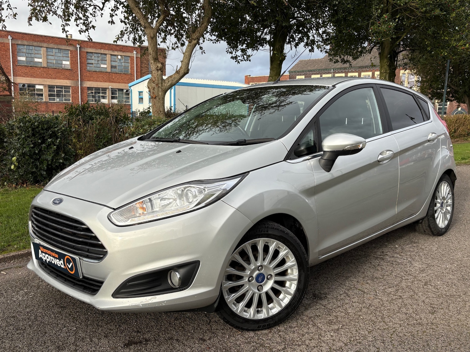 Used Ford Fiesta 2015 for sale - 76612177: Photo 6