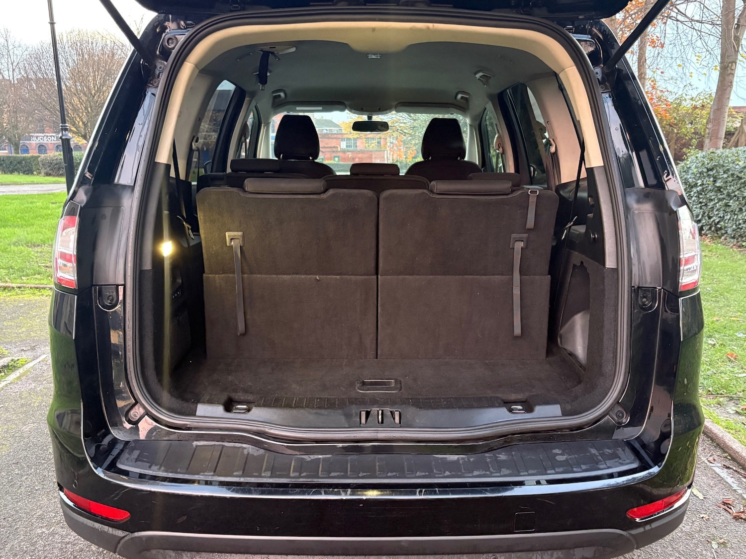 Used Ford Galaxy 2016 for sale - 76497703: Photo 7