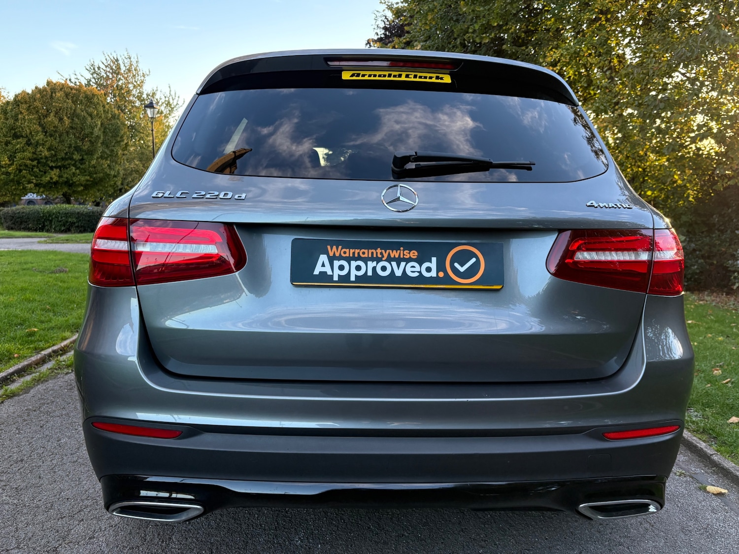 Used Mercedes-Benz GLC 2018 for sale - 77303848: Photo 9