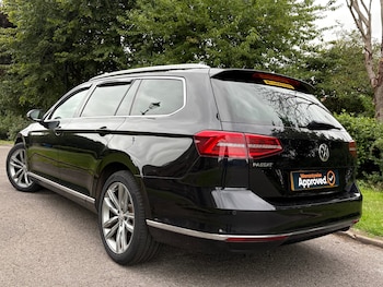 Used Volkswagen Passat 2018 for sale - 75429046: Photo