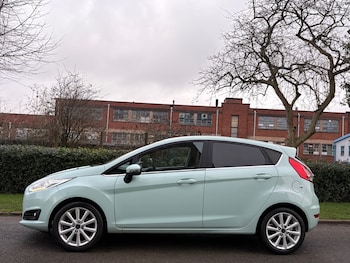 Used Ford Fiesta 2017 for sale - 77460823: Photo