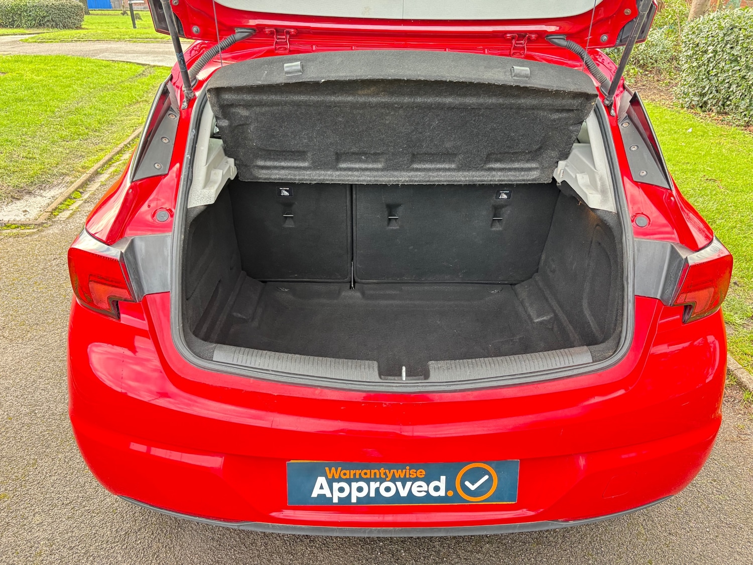 Used Vauxhall Astra 2016 for sale - 76817589: Photo 8