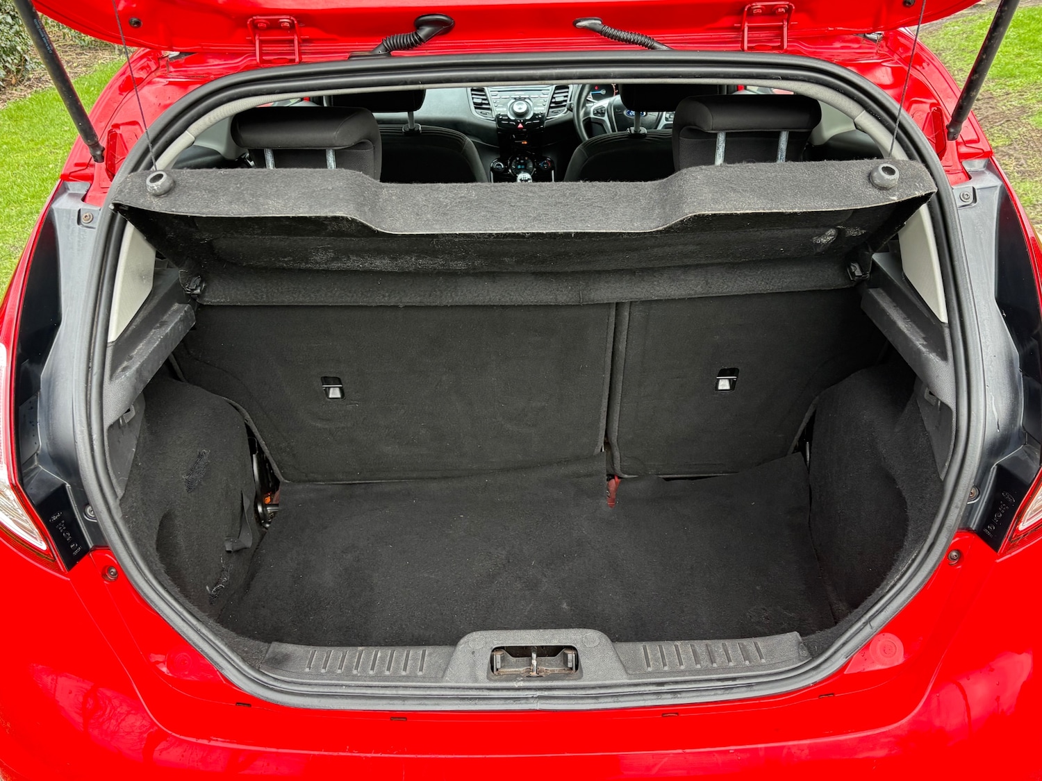 Used Ford Fiesta 2014 for sale - 77453654: Photo 9