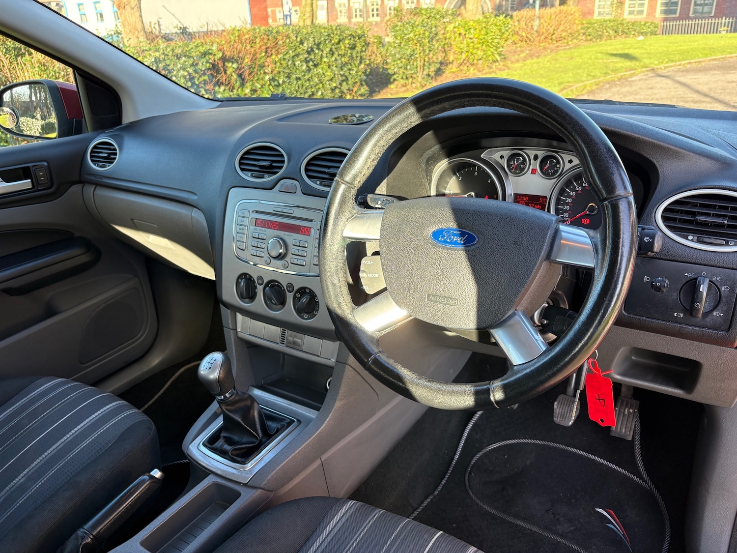 Used Ford Focus 2009 for sale - 76640698: Photo 4