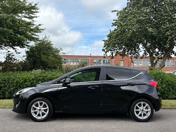 Used Ford Fiesta 2018 for sale - 78938138: Photo