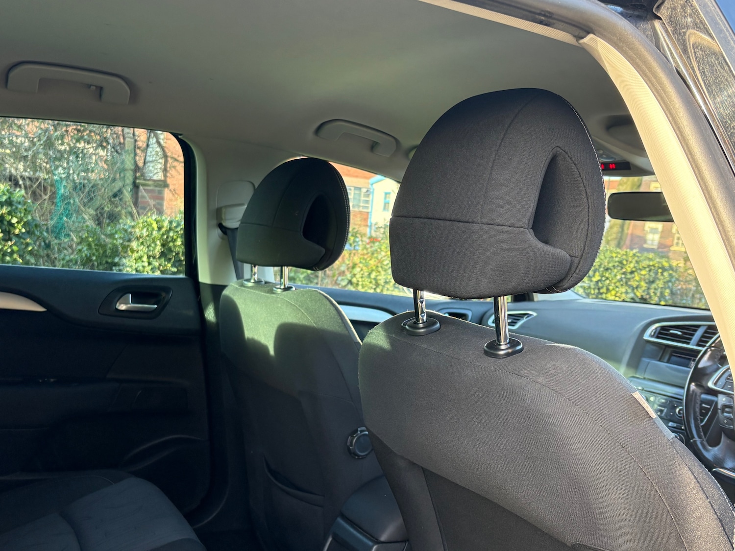 Used Citroen C4 2011 for sale - 76699750: Photo 15