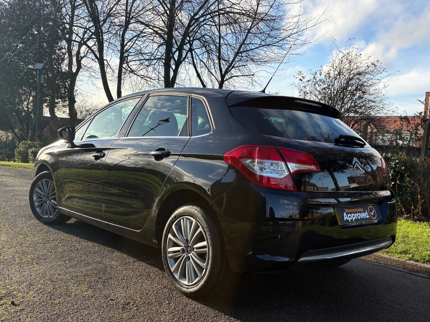 Used Citroen C4 2011 for sale - 76699750: Photo 2