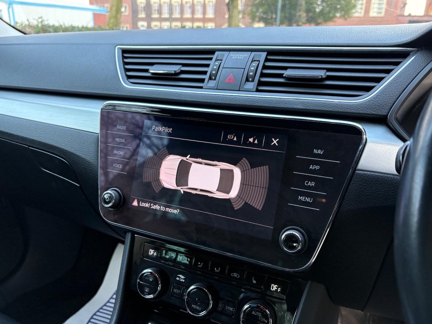 Used Skoda Superb 2018 for sale - 77011991: Photo 23