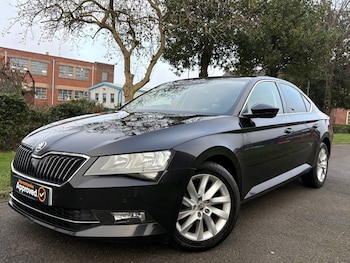 Used Skoda Superb 2018 for sale - 77011991: Photo
