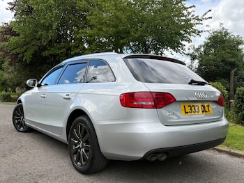 Used Audi A4 Avant 2010 for sale - 78571727: Photo