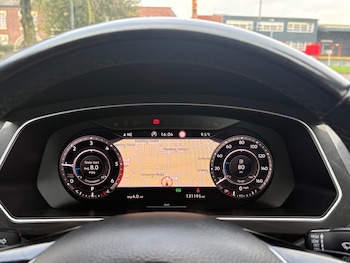 Used Volkswagen Tiguan Allspace 2018 for sale - 77491094: Photo