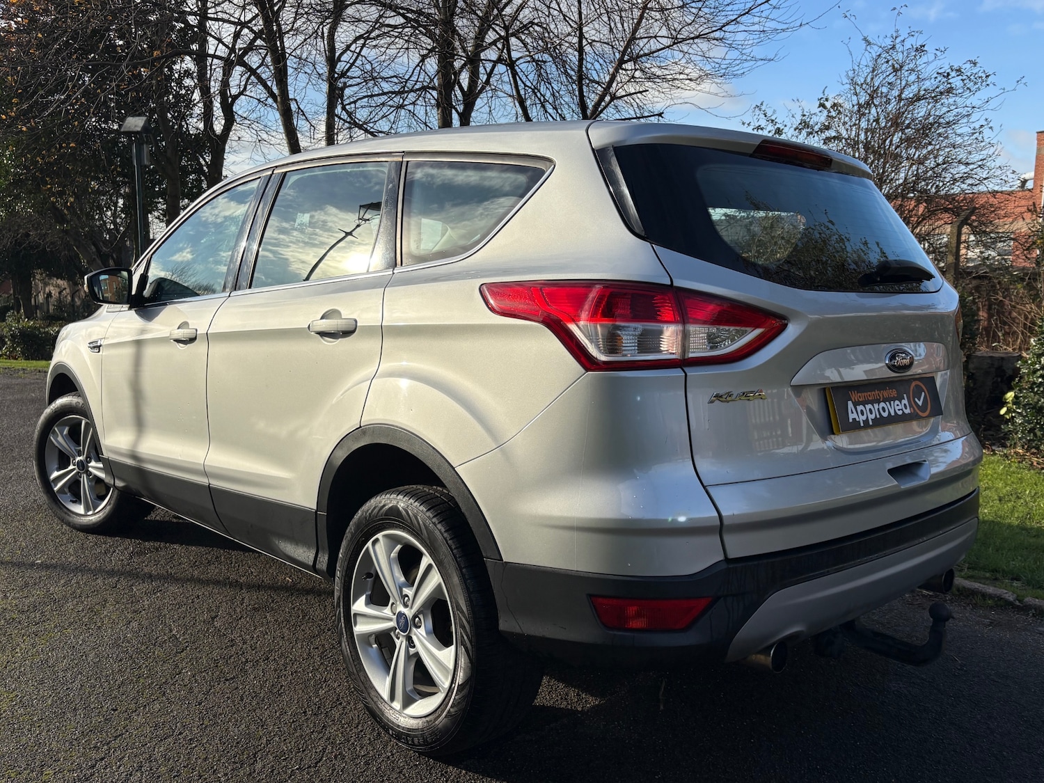 Used Ford Kuga 2014 for sale - 76625514: Photo 2