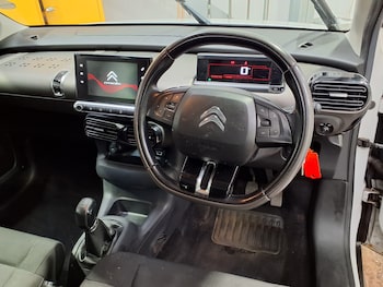 Used Citroen C4 Cactus 2017 for sale - 79463926: Photo