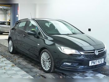 2017 (17) - 1.6 CDTi 16V 136 ELITE 5DR 2017 *1 OWNER FROM BRAND NEW *ULEZ FREE