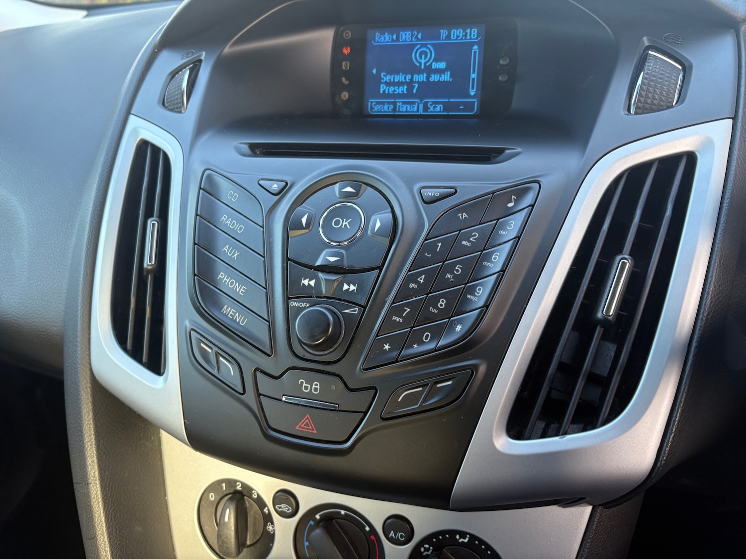 Used Ford Focus 2012 for sale - 76626611: Photo 10