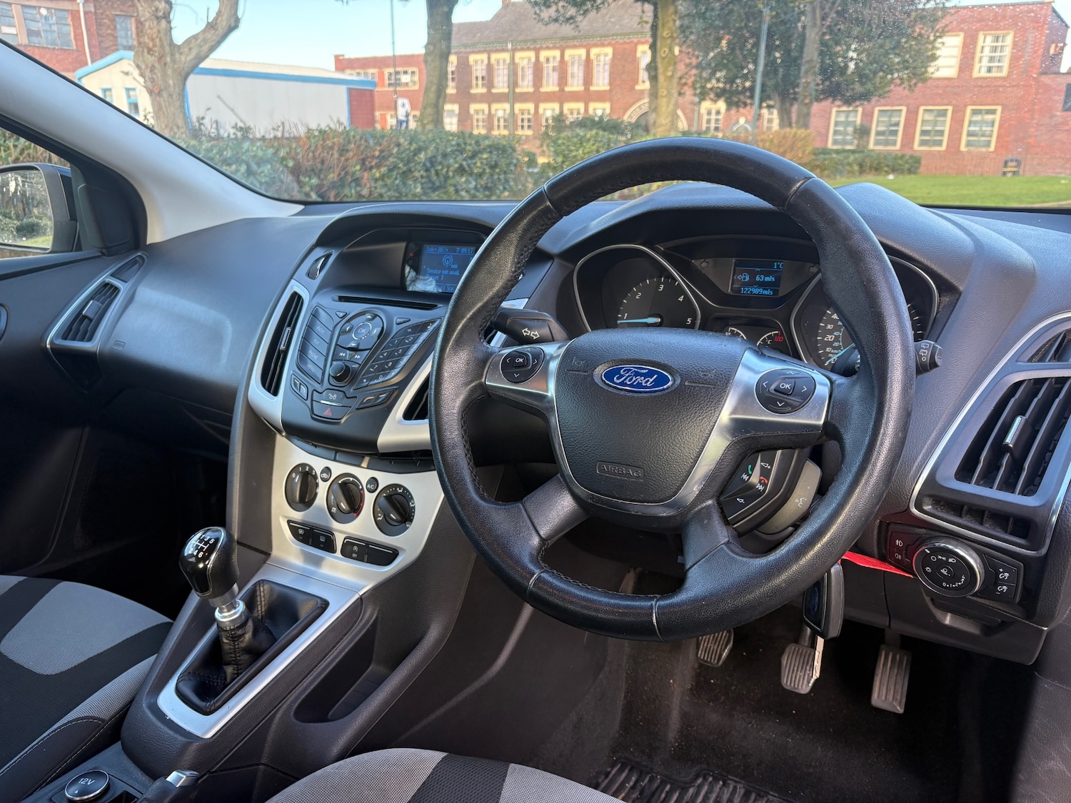 Used Ford Focus 2012 for sale - 76626611: Photo 9