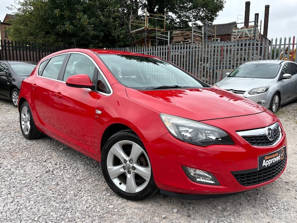 Used Vauxhall Astra 2012 for sale - 75106139: Photo 1