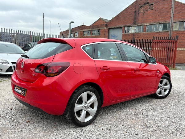 Used Vauxhall Astra 2012 for sale - 75106139: Photo 4
