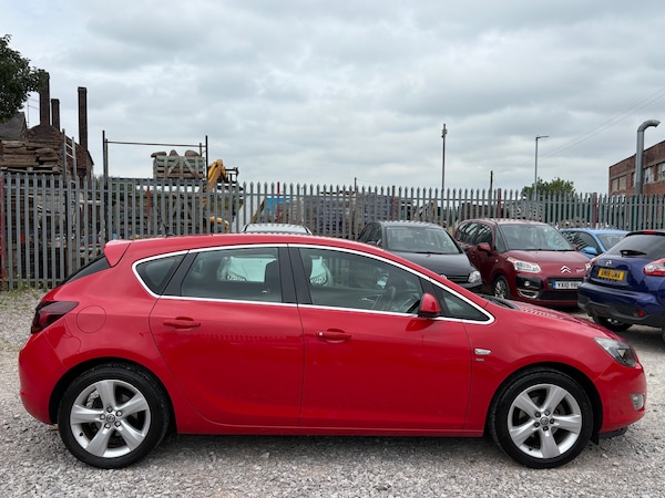 Used Vauxhall Astra 2012 for sale - 75106139: Photo 6