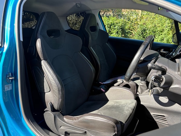 Used Peugeot 208 2012 for sale - 76027016: Photo 13
