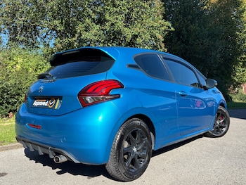 Used Peugeot 208 2012 for sale - 76027016: Photo 2