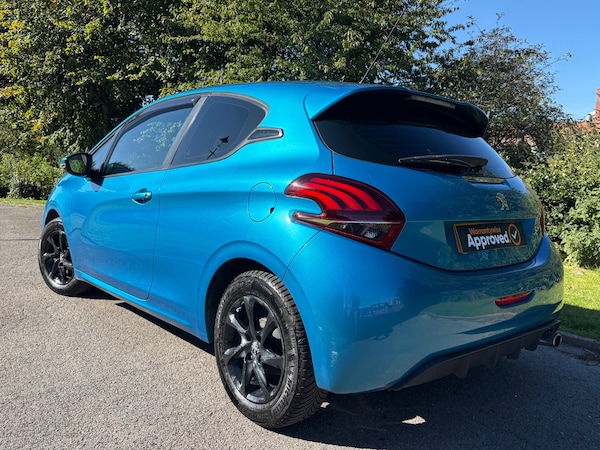 Used Peugeot 208 2012 for sale - 76027016: Photo 6