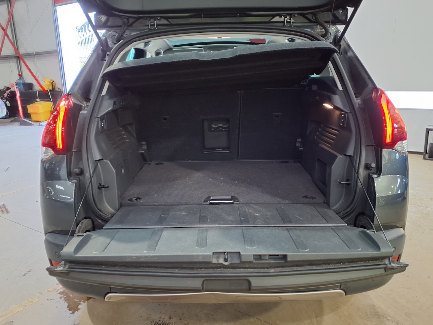 Used Peugeot 3008 2016 for sale - 78210486: Photo 8