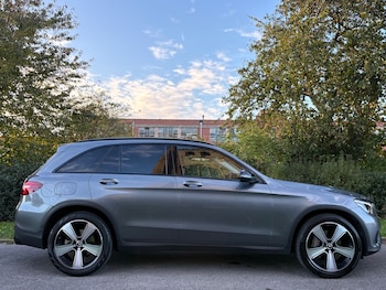 Used Mercedes-Benz GLC 2018 for sale - 77977355: Photo