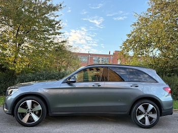 Used Mercedes-Benz GLC 2018 for sale - 77977355: Photo