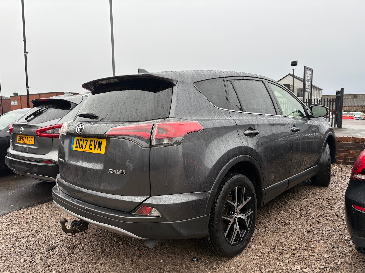 Used Toyota RAV4 2017 for sale - 77399556: Photo 3