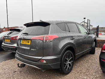 Used Toyota RAV4 2017 for sale - 77399556: Photo