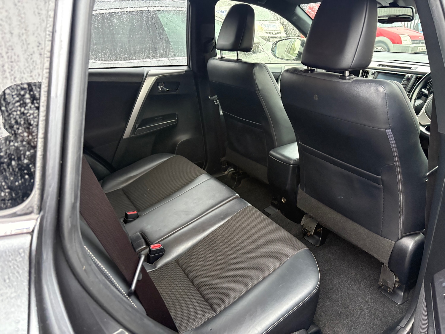 Used Toyota RAV4 2017 for sale - 77399556: Photo 6