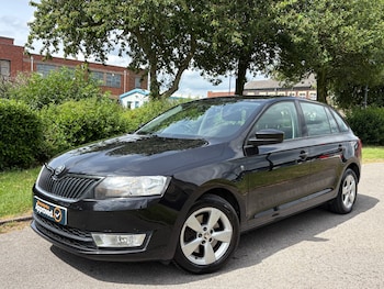 Used Skoda Rapid Spaceback 2014 for sale - 79069302: Photo
