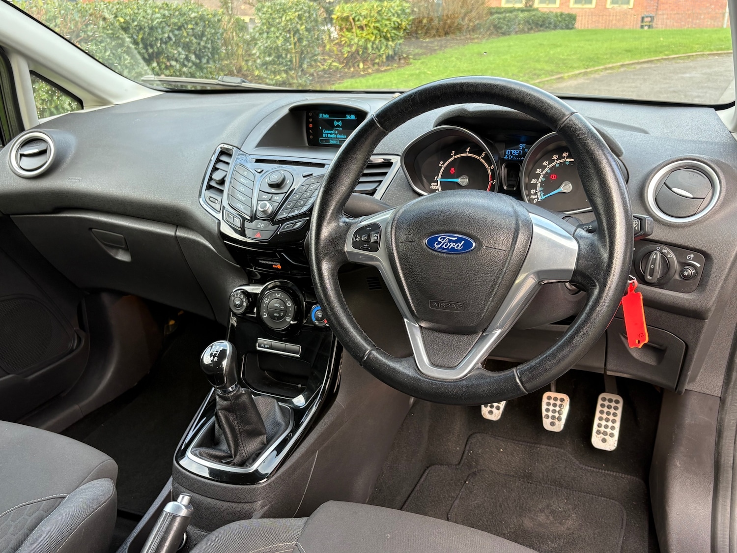 Used Ford Fiesta 2013 for sale - 77490394: Photo 12