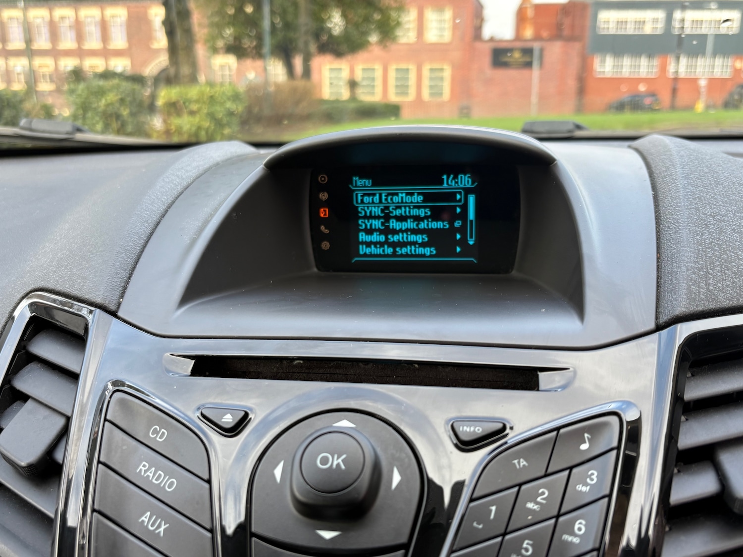 Used Ford Fiesta 2013 for sale - 77490394: Photo 17