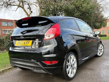 Used Ford Fiesta 2013 for sale - 77490394: Photo