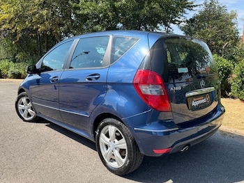 Used Mercedes-Benz A-Class 2012 for sale - 79513216: Photo