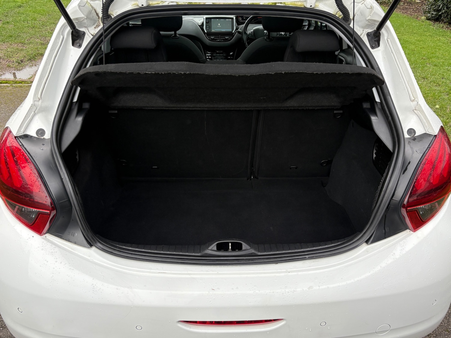 Used Peugeot 208 2018 for sale - 77393686: Photo 13