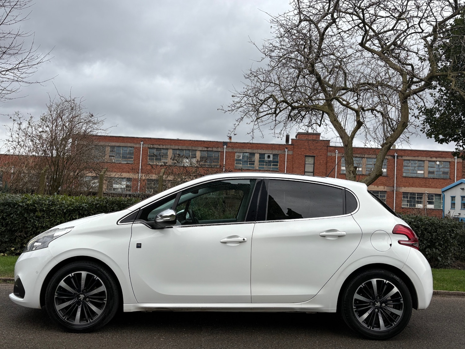 Used Peugeot 208 2018 for sale - 77393686: Photo 4