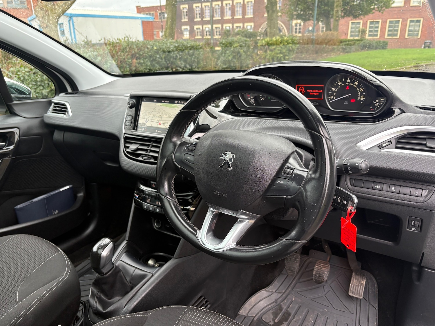 Used Peugeot 208 2018 for sale - 77393686: Photo 5