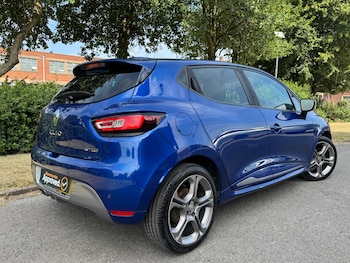 Used Renault Clio 2018 for sale - 79057029: Photo
