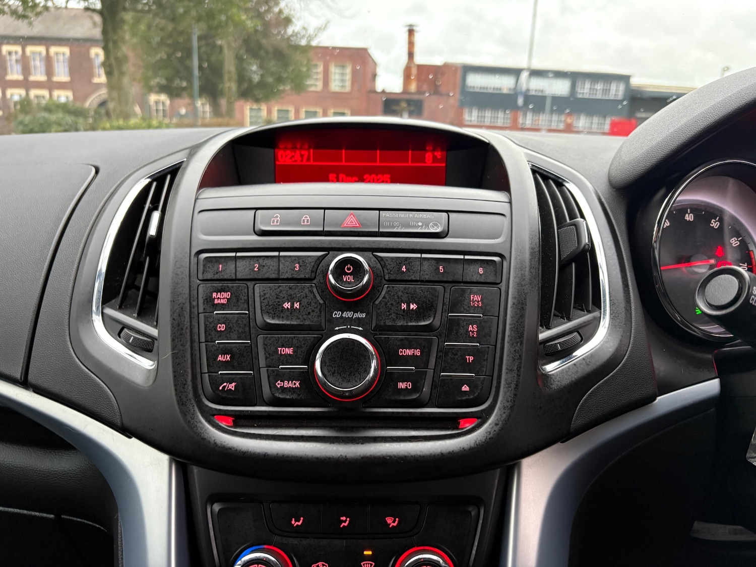 Used Vauxhall Zafira 2015 for sale - 76831584: Photo 11