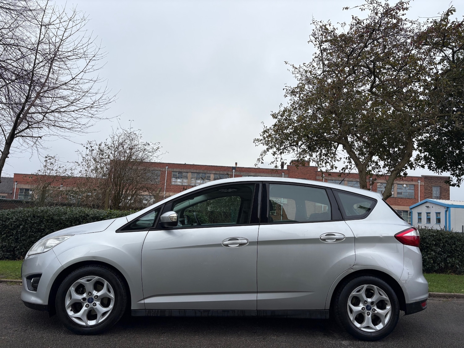 Used Ford C-Max 2012 for sale - 76800780: Photo 8