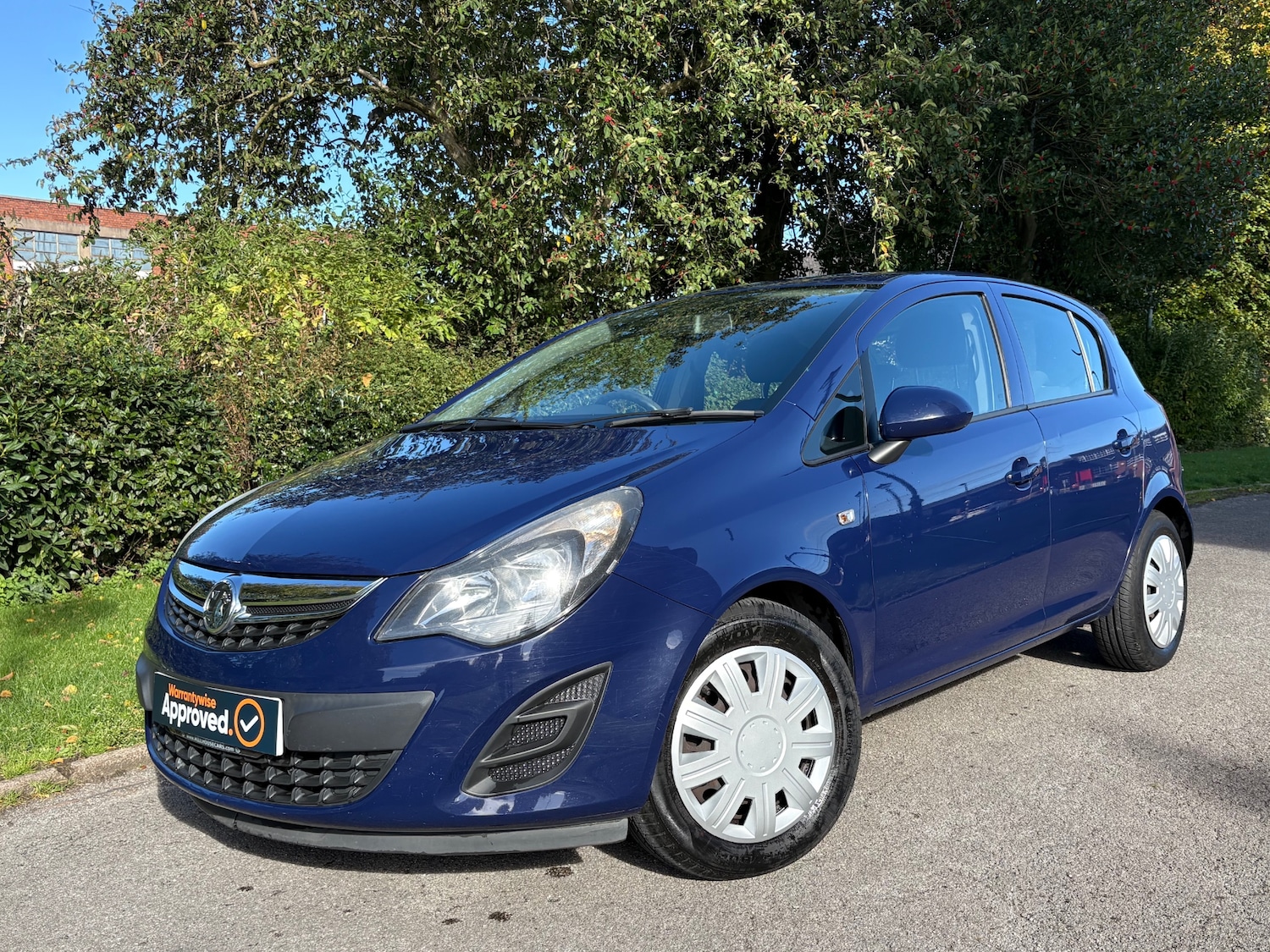 Used Vauxhall Corsa 2014 for sale - 76182269: Photo 2