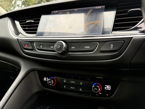 Used Vauxhall Insignia 2018 for sale - 76114523: Photo 16