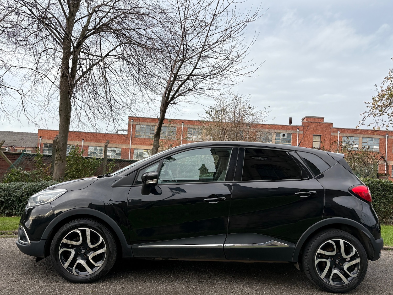 Used Renault Captur 2013 for sale - 76859153: Photo 6