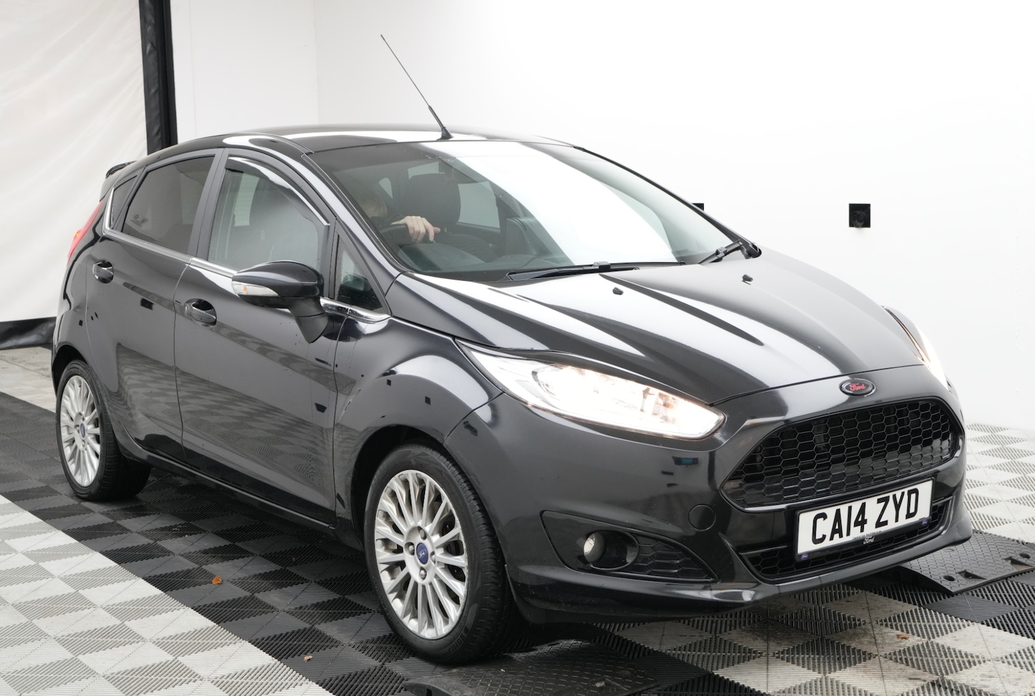 Used Ford Fiesta 2014 for sale - 76885069: Photo 1