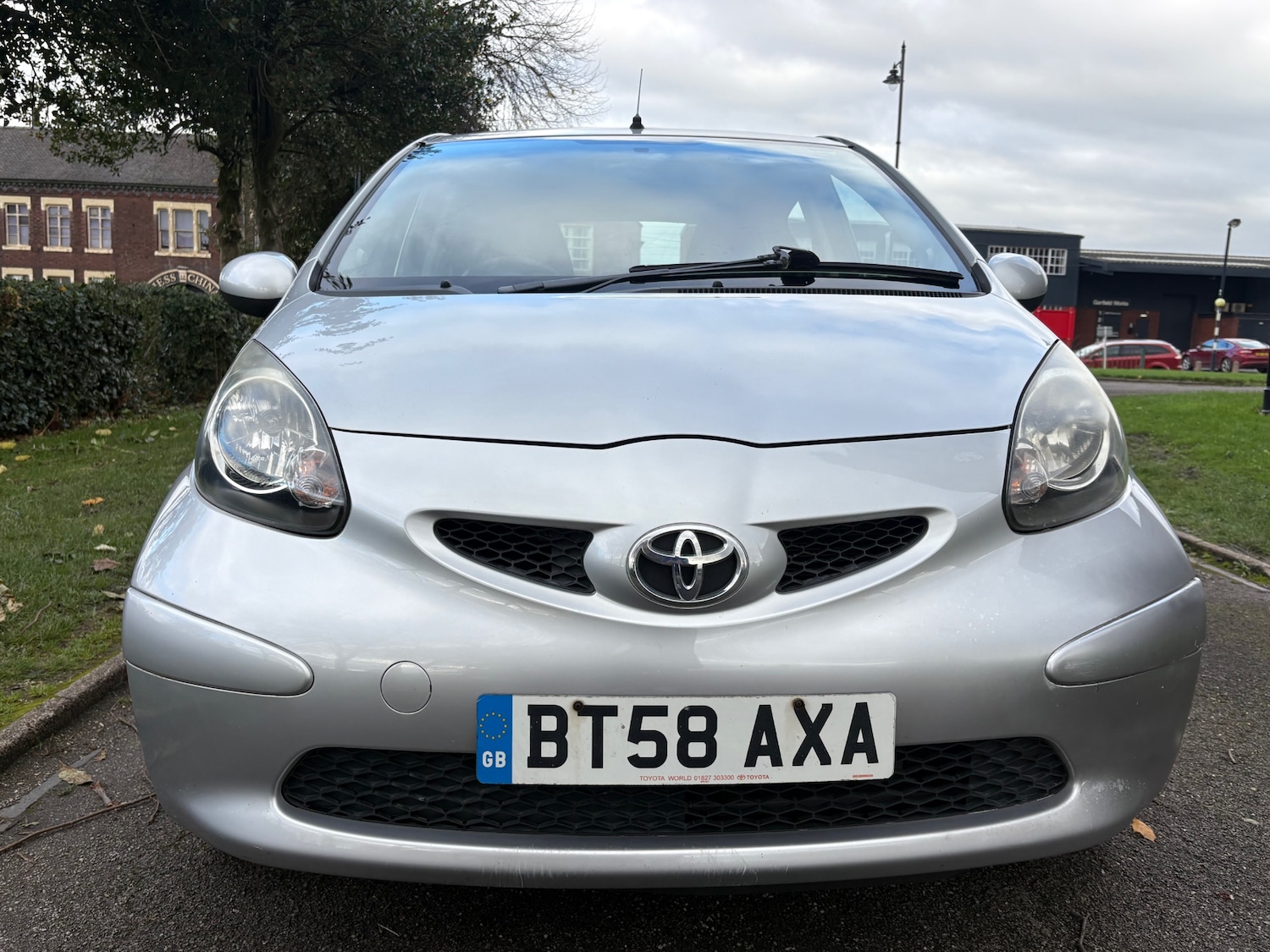 Used Toyota AYGO 2009 for sale - 76518570: Photo 12